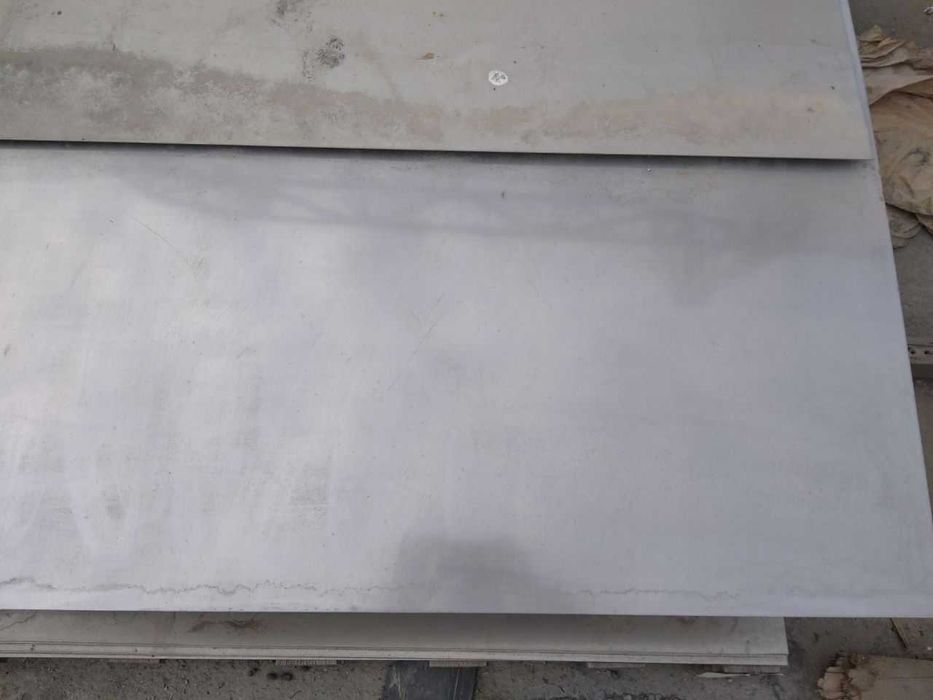 Листы металлические и оцинкованные