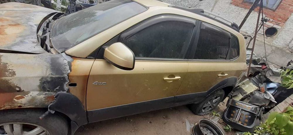 Двери Крышка багажника  крылья Хундай Туксон  Tucson Санта фе соренто