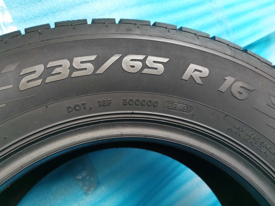 235 65 16 c vredestein m+s 2 buc