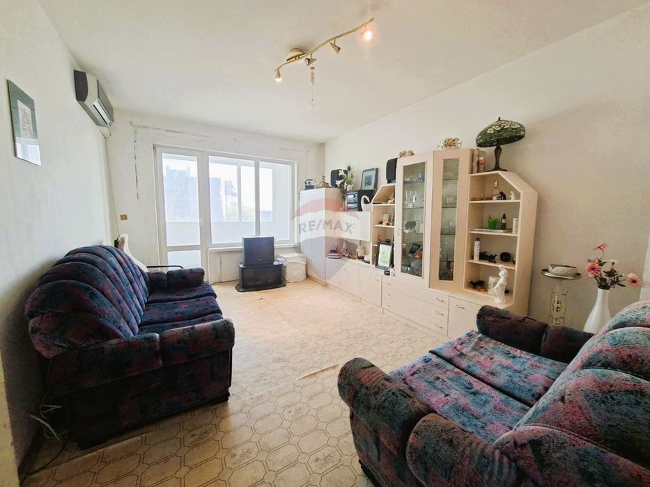 Двустаен апартамент,кв.Възраждане 4,гр.Варна ТЕ