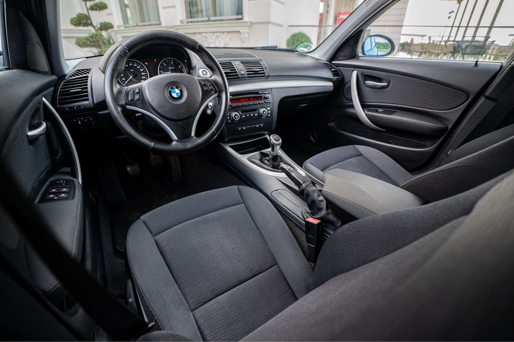 Bmw Seria 1 *Rate* 118 Diesel Euro 5 *Garantie 12 Luni*