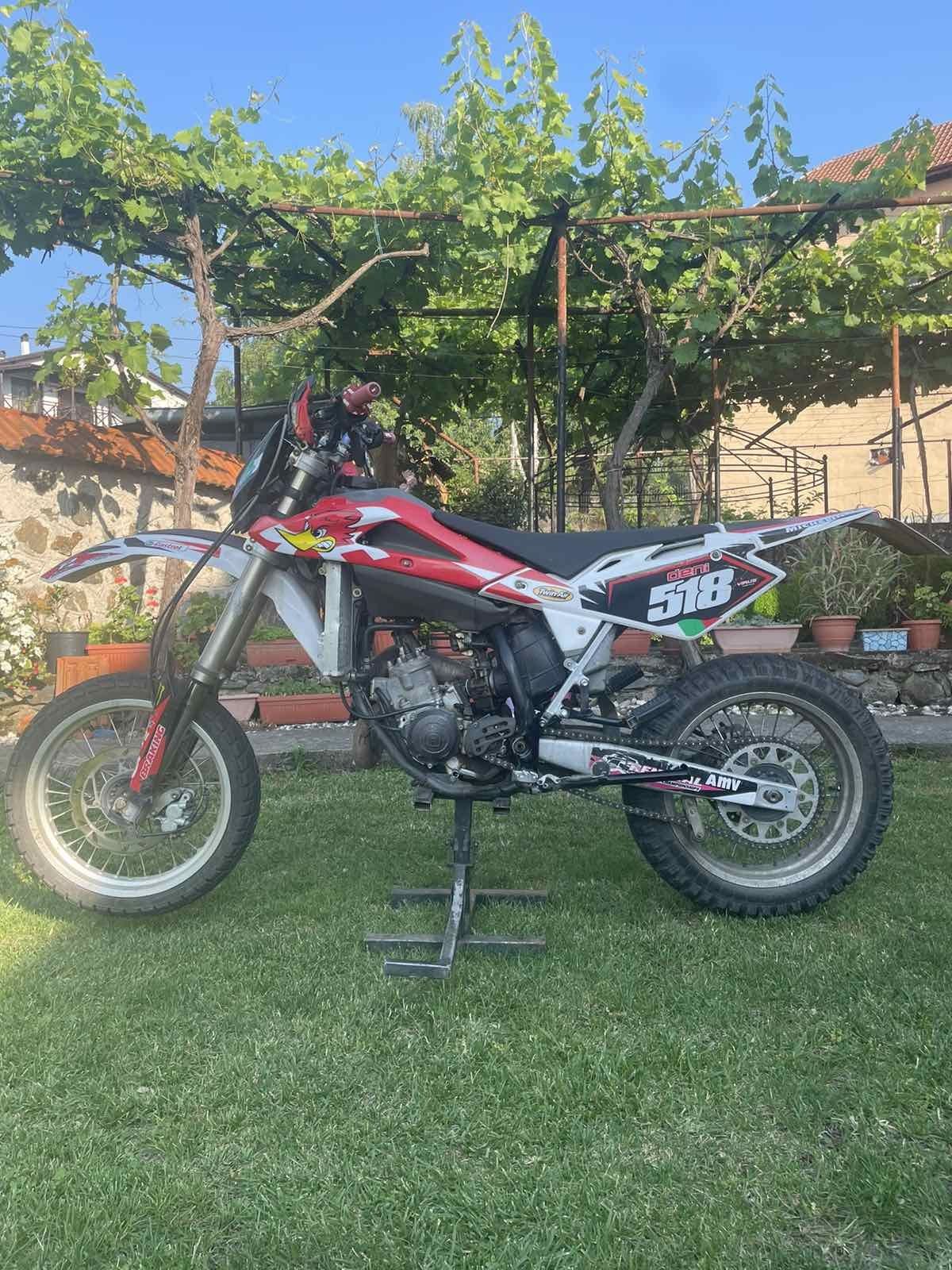 Husqvarna sm 125cc