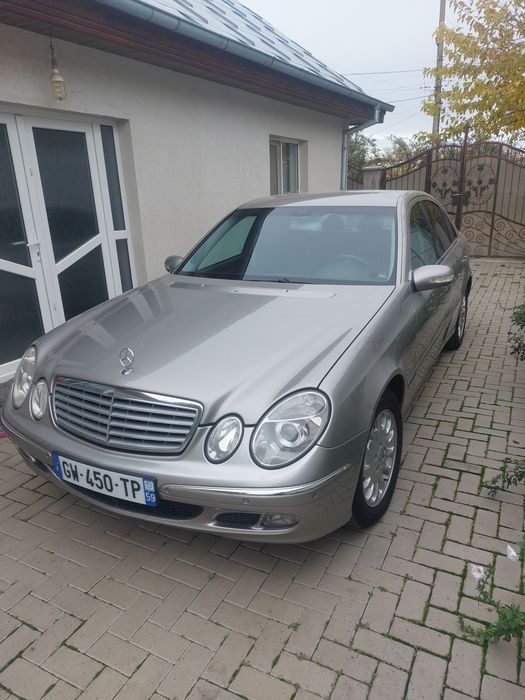 Mercedes E 220 elegance