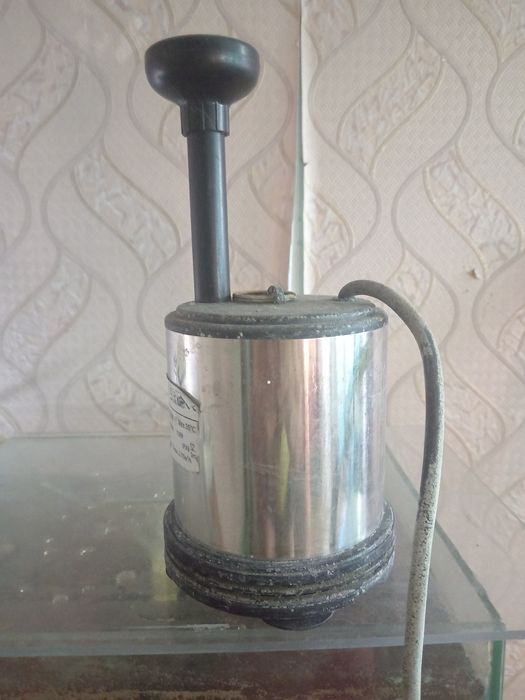 Продам насос погружной
