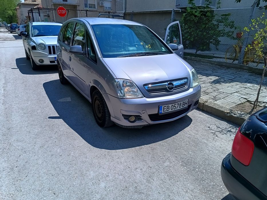 Опел Мерива фейслифт 1.6 б/г