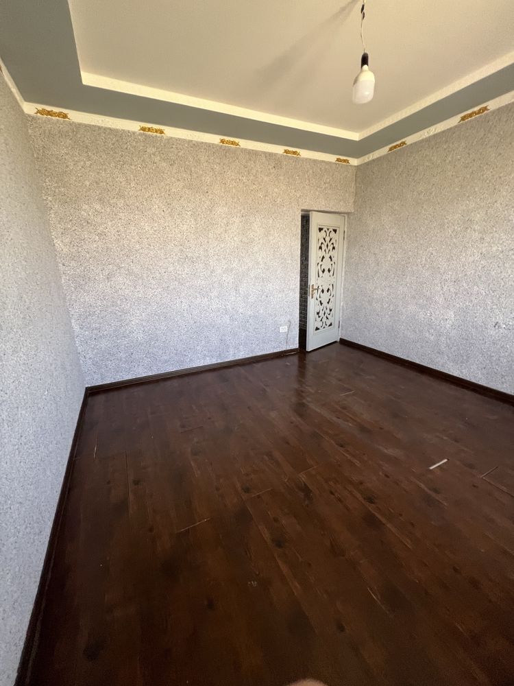 Termezda uy sotiladi 30 000$