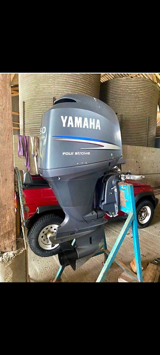 Motor  Yamaha  150cp