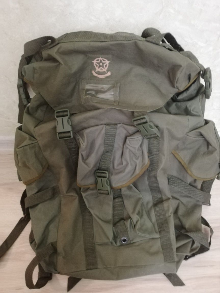 Продаю военный рюкзаг