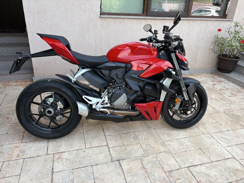 Ducati Streetfighter V2, 2022 6000 km