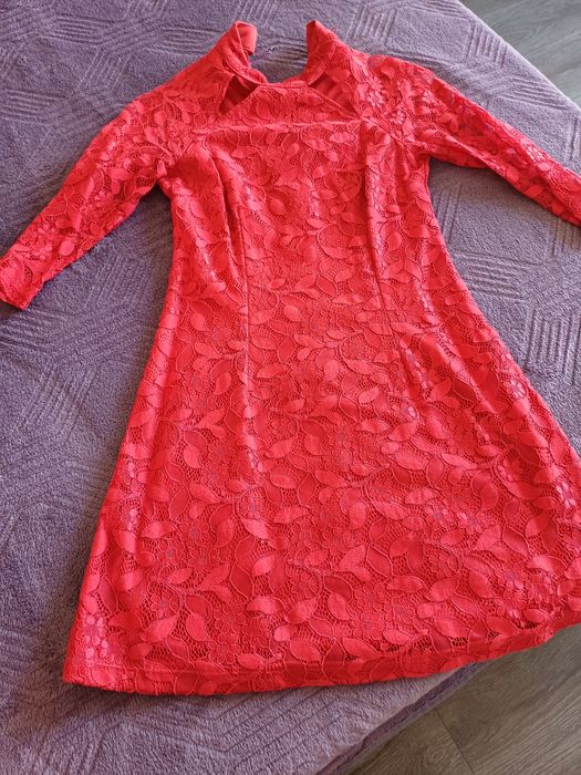 Платье продаётся