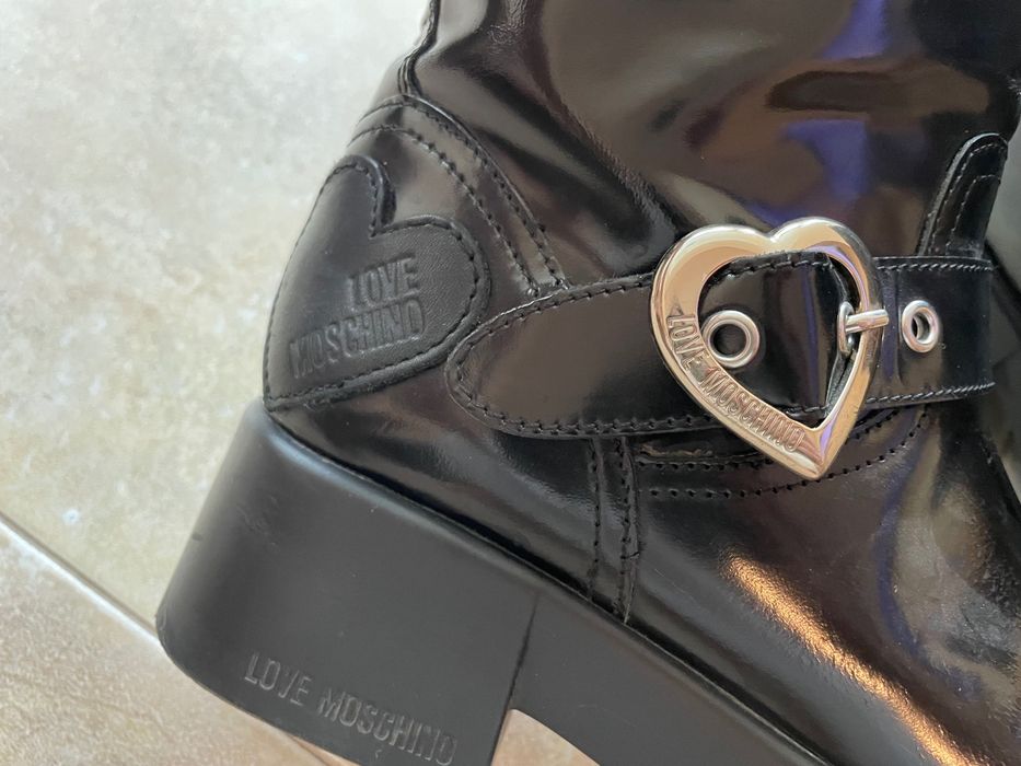 Love Mochino дамски боти