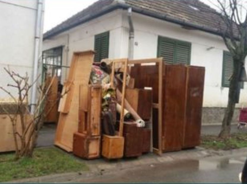 Recolectare mobila veche , debarasari apartamente ,garsoniere
