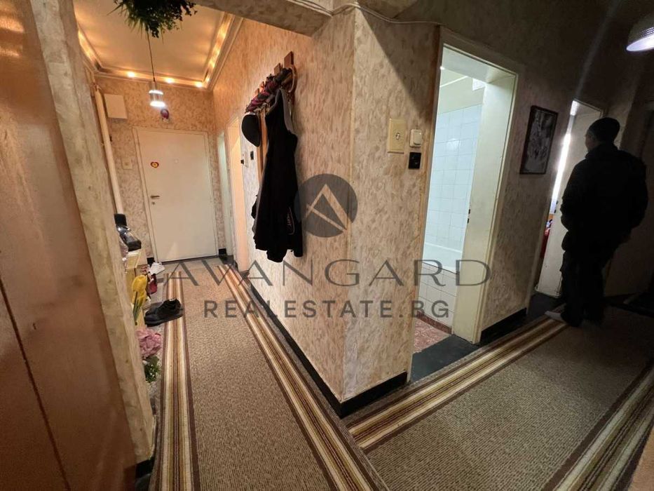 оф.18648 Многостаен/ Водната палата