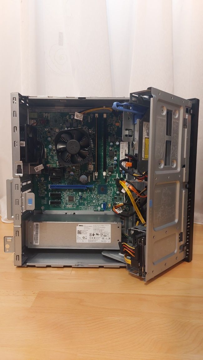 Unitate PC - Dell OptiPlex 3050, M2 120Gb (nou) + HDD 500Gb, 8Gb DDR4