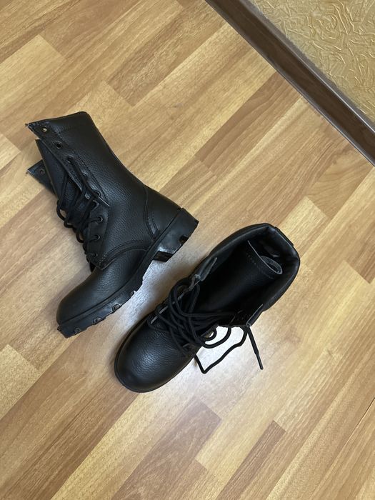 Берцы зимние черные