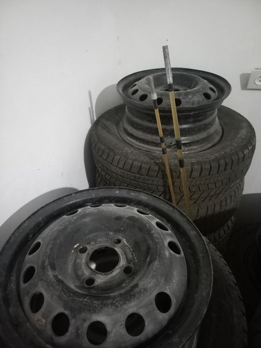 Диска сатылады 2 туры бар приора  опел