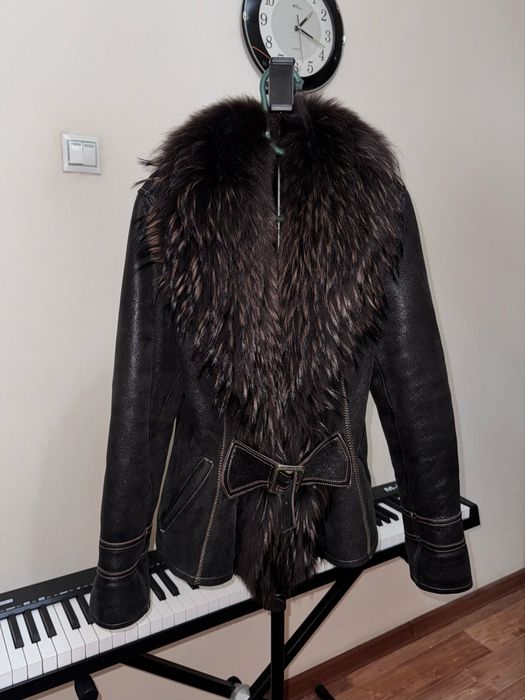 Женская натуральная дублёнка с мехом, кожа овчина, стиль авиатор