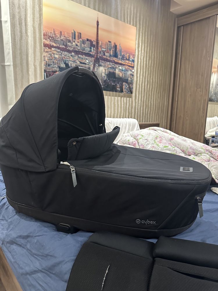 Кош за новородено Cybex Priam 4 /e-PRIAM Lux / Sepia Black