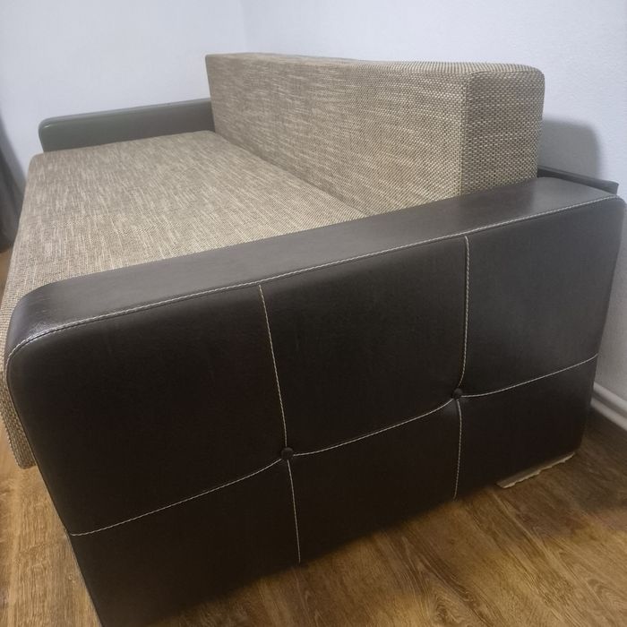 Vand canapea extensibila