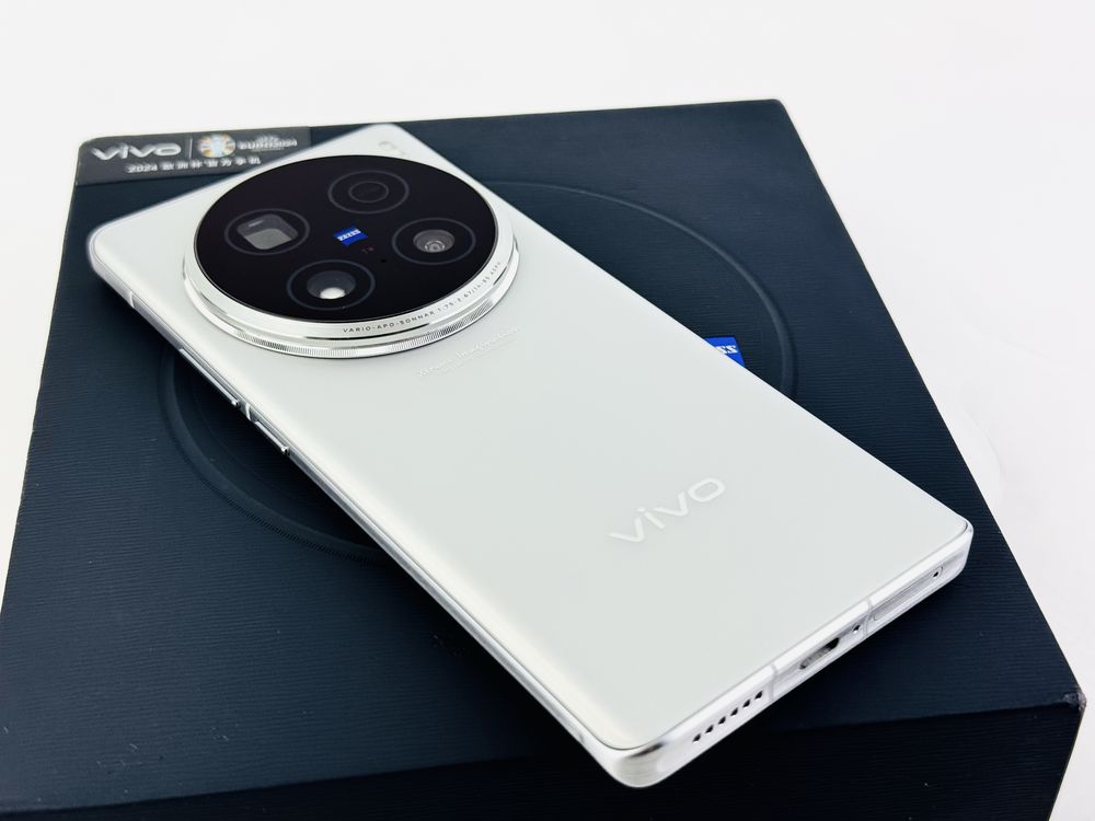 Vivo X100 Ultra 512GB 16RAM White Отличен! Гаранция!