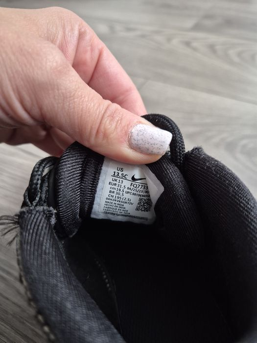 Adidasi pentru copiii Nike