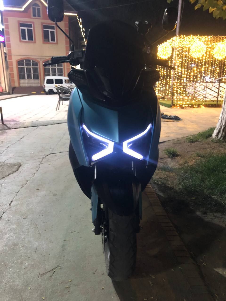 Moto zor holatda