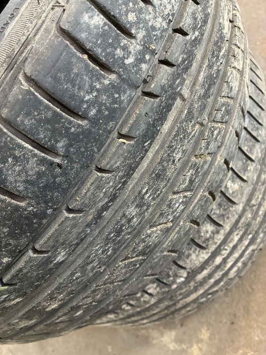 Cauciucuri 18 + un set de jante cu cauciucuri pe 16 de iarna