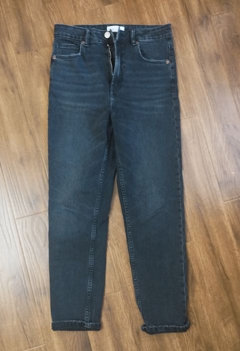 Джинсы черные и синие Zara