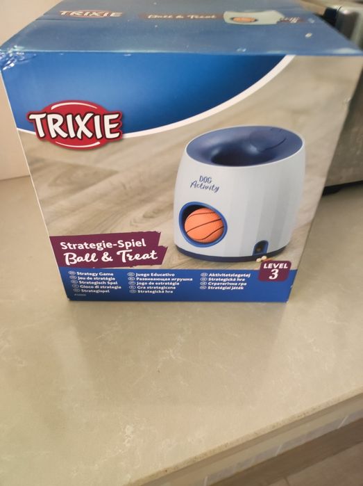 Автоматична играчка за кучета с дозатор за лакомства Trixie Dog Activi