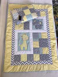 Бебешко пачуърк шалте/постелка, подарък възглавничка и пачуърк калъфка