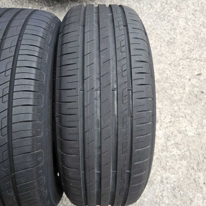 2 летни гуми 215/55R18 Goodyear EfficGrip Perf 98W/94V DOT0321/DOT1524