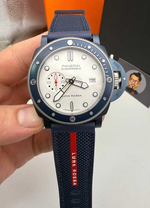 Luminor Panerai Submersible Blue