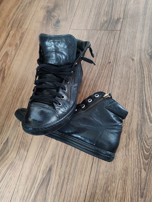 De vânzare ghete piele naturală Paul Green!