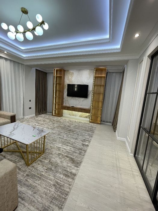 Сдаётся новая своя 2х ком. кв. в Новостройке на Паркентской улице