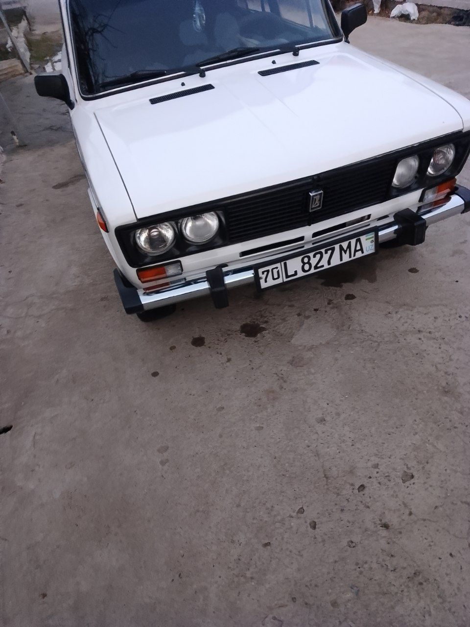 Vaz 2106 sotiladi