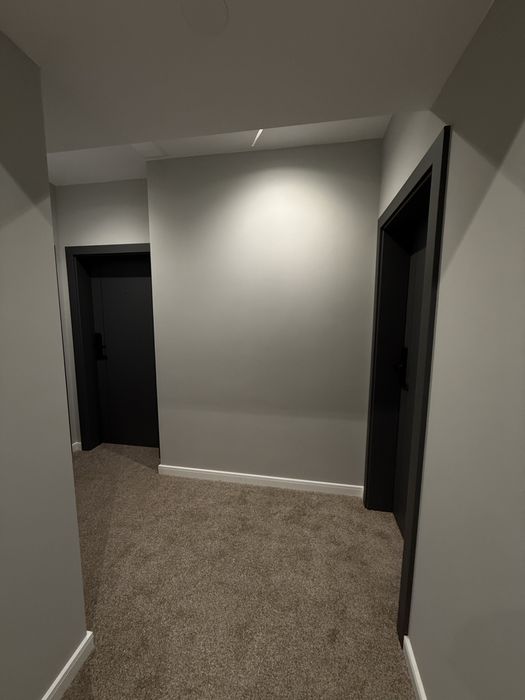 Elmax Aparthotel ofera camere in regim hotelier