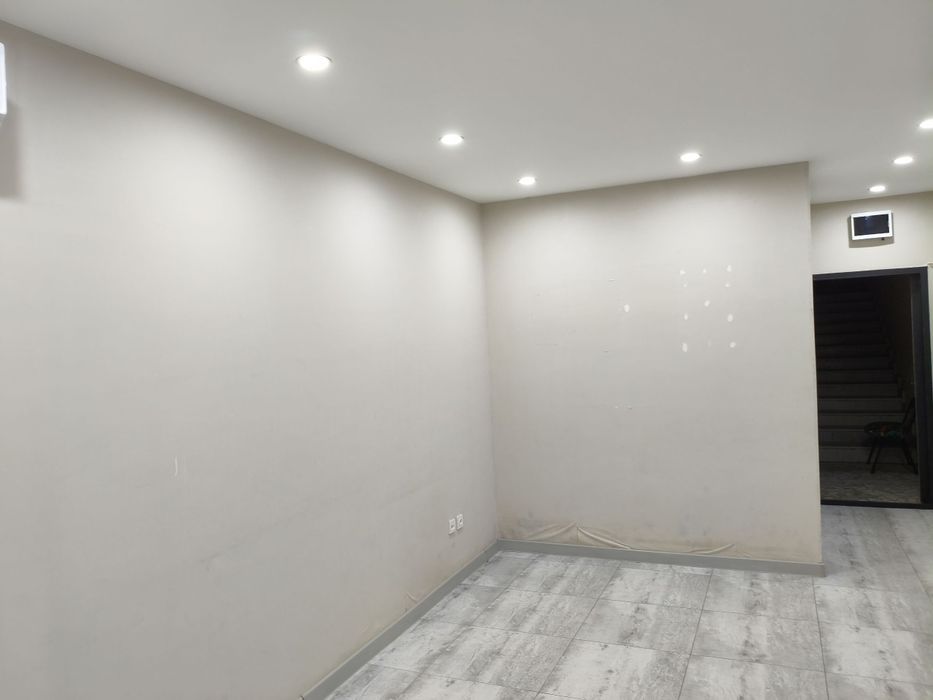 Продаётся Нежилое помещение Чиланзар 10 квартал 1/1/10