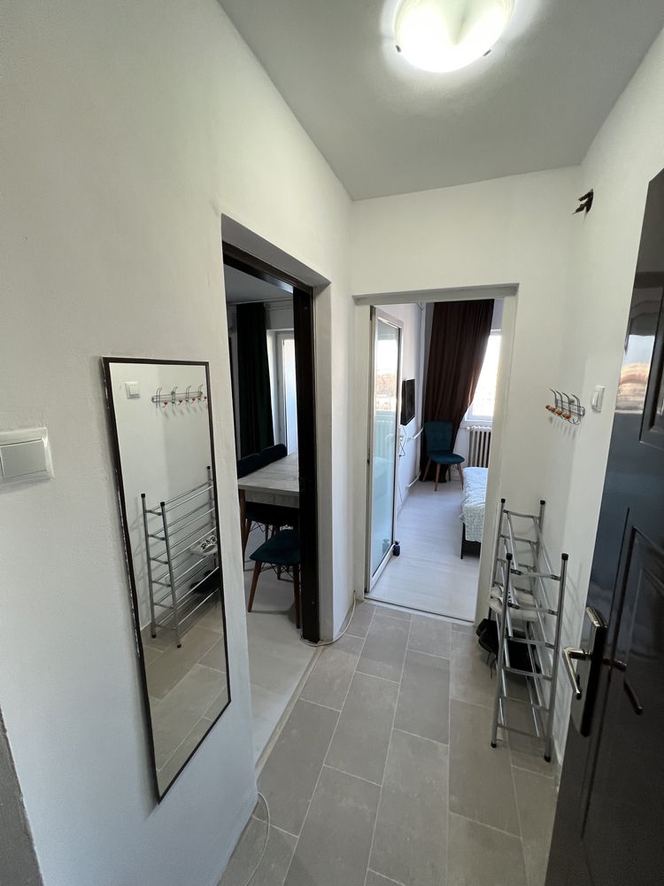 Apartament 2 camere metrou aparatorii patriei