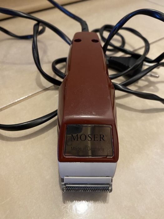 Vand aparat de contur Moser