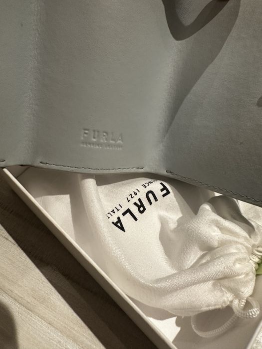 Портмоне Michael Kors и Furla