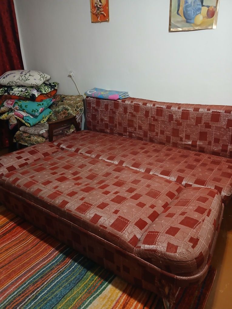 Срочно! Матрас 80 на 190 и Диван
