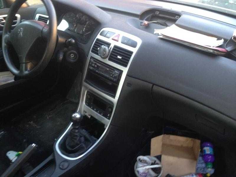 Пежо 307 1.6/2.0HDI Facelift /Peugeot 307 1.6/2.0HDI Facelift на части