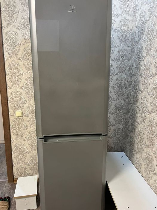 Холодильник  хорошем состоянии