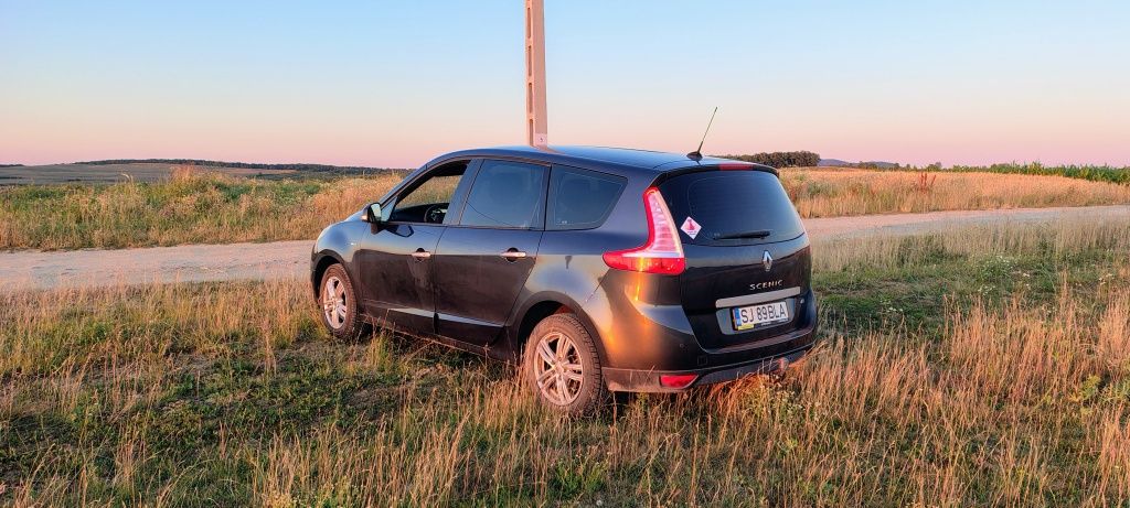 Renault Grand Scenic 1.5dCi Bose edition