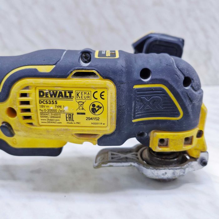 Multifunctionala Multicutter DeWalt DCS355 Zeus Amanet Militari 33213