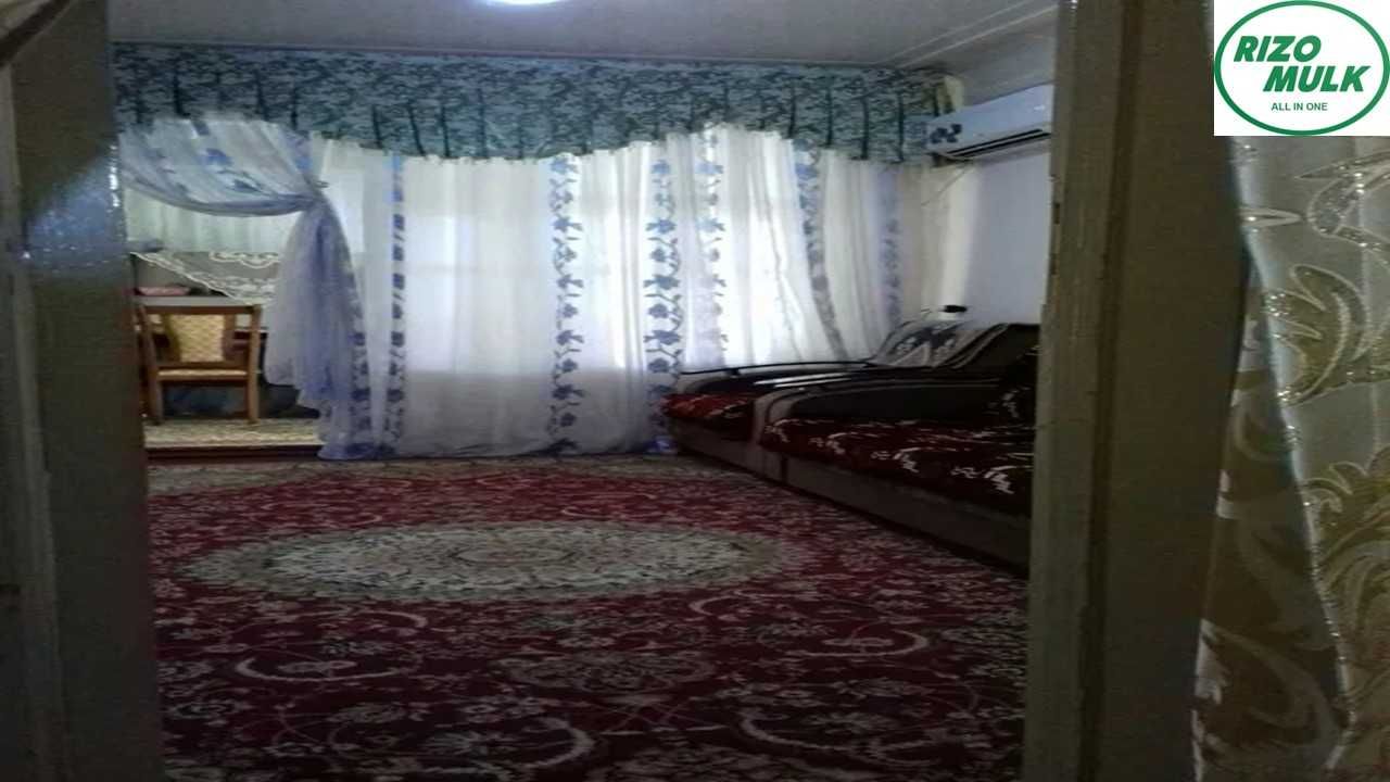 Назарбекда файзли ховли сотилади. NR494/172