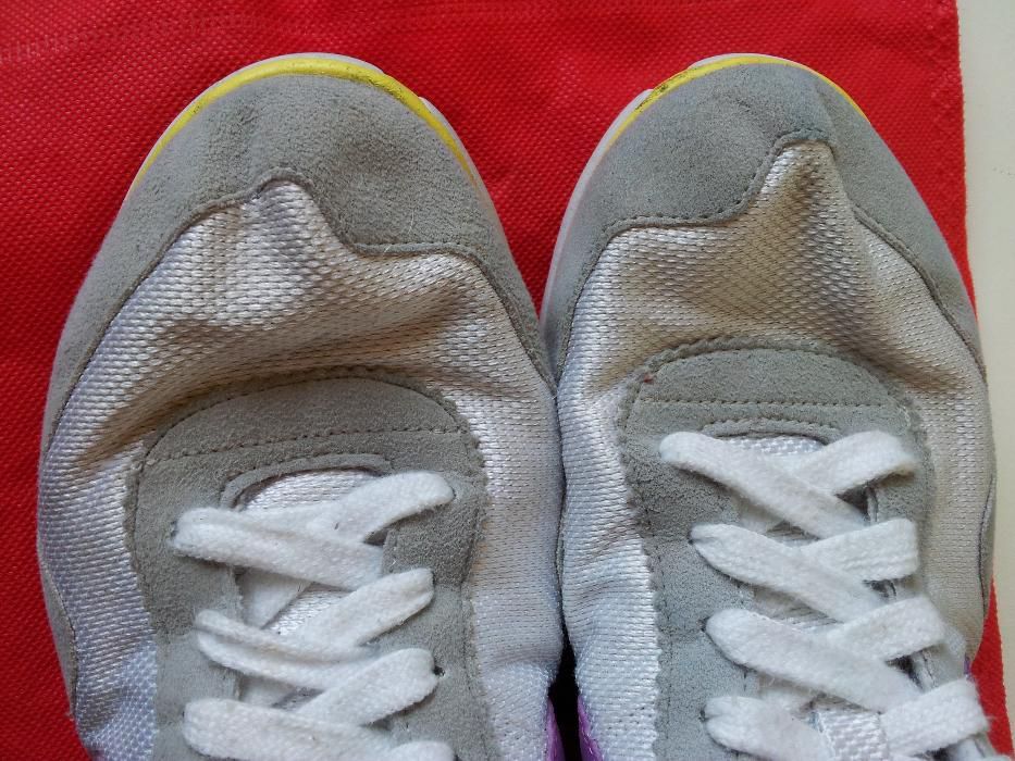 Adidasi Nike Victoria NM Womens Sneakers