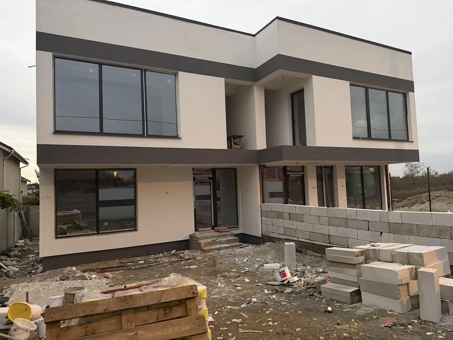 PROPRIETAR - Casa noua, moderna , Aleea 1 Parangului !