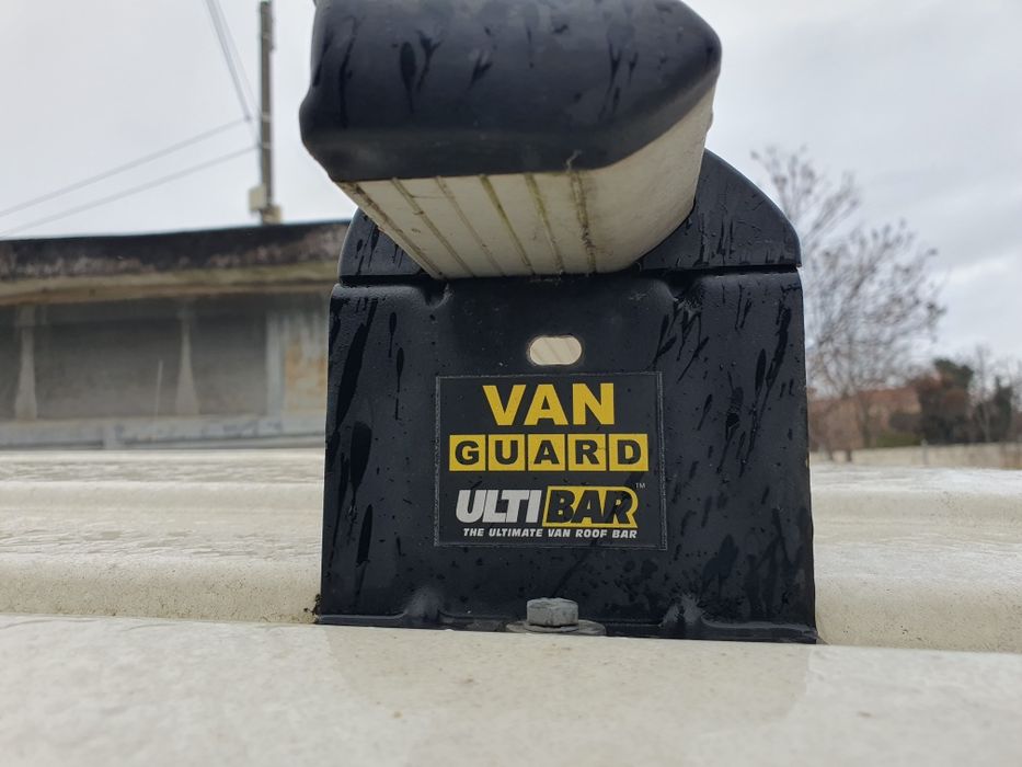 Portbagaj/ 3 bari Portbagaj t5 reglabile