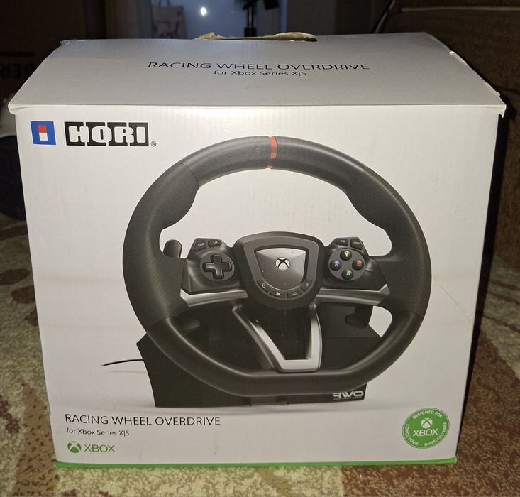 Vand volan gaming pentru xbox